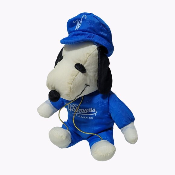 Peanuts Snoopy 7 inch Plush Beagle Dog Valentines Day Gift Whitmans Chocolates - Picture 2 of 10
